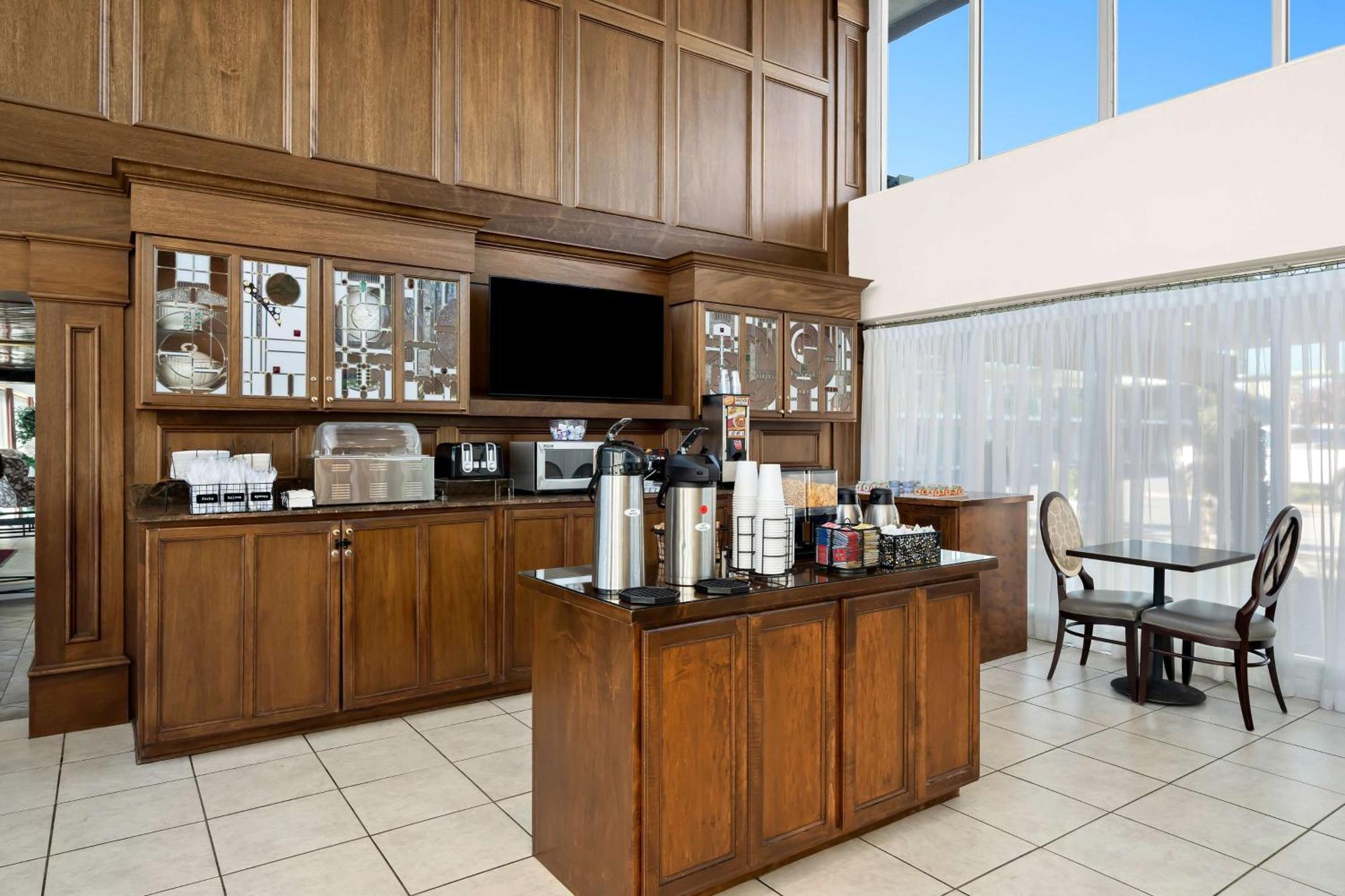 Brandywine Valley Inn Surestay Plus By Best Western วิลมิงตัน ภายนอก รูปภาพ